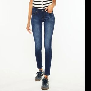 Kancan Mid Rise Skinny Jeans Pants